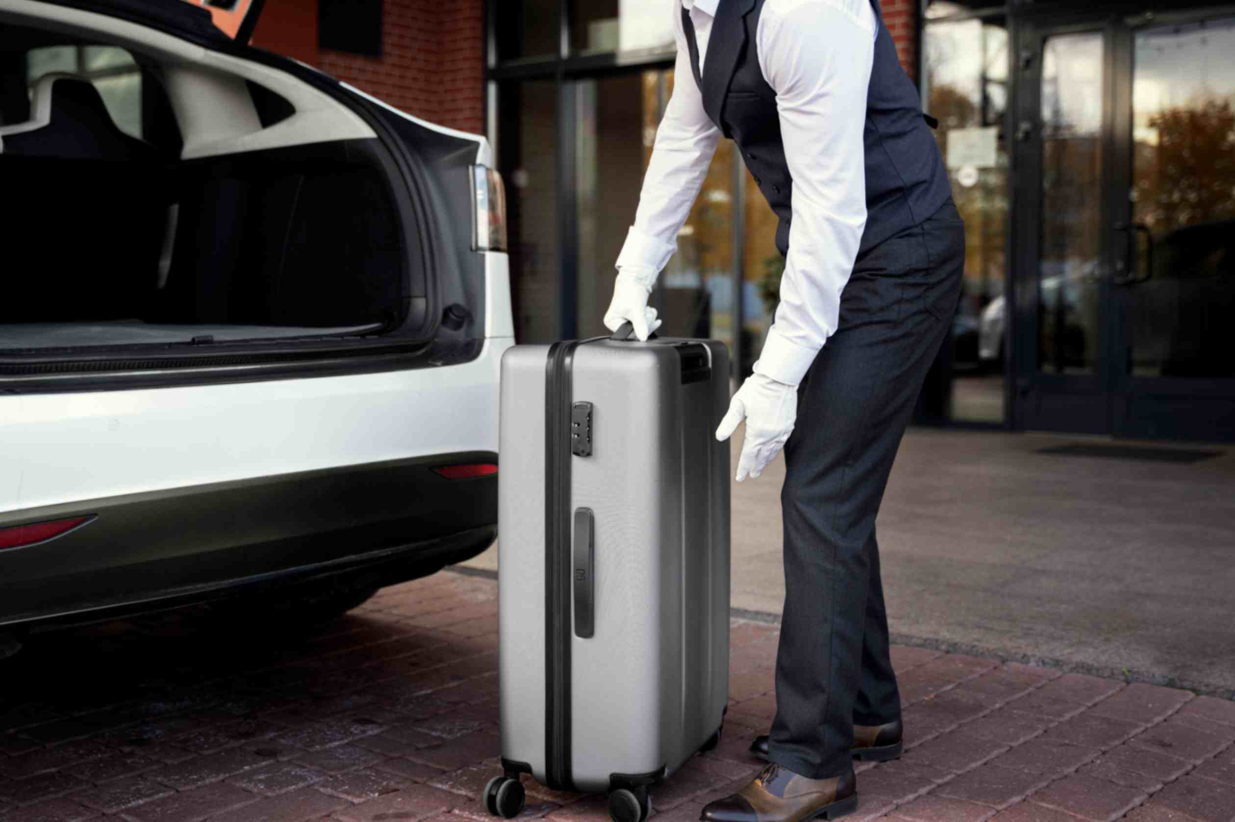 Airport Pickup and Drop Services by Destiny Excursion